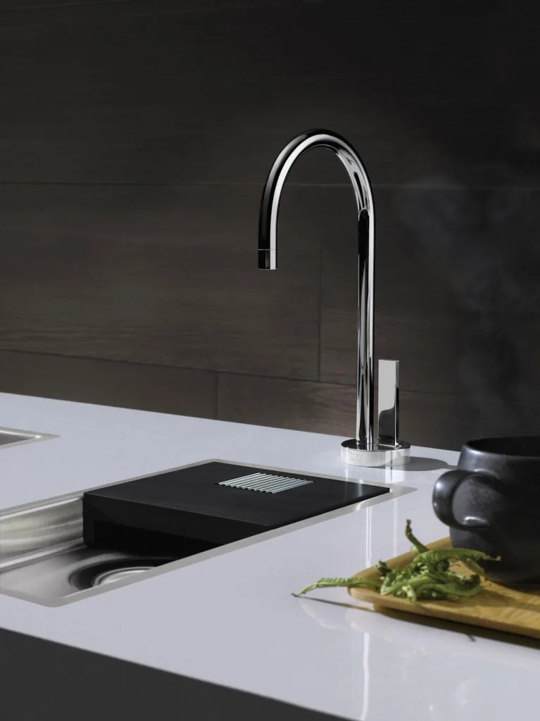 Funkce HOT&COLD WATER DISPENSER pro vodovodní baterie